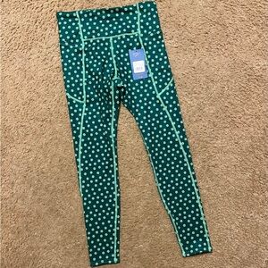 Brooks woman’s leggings 4 leaf clover